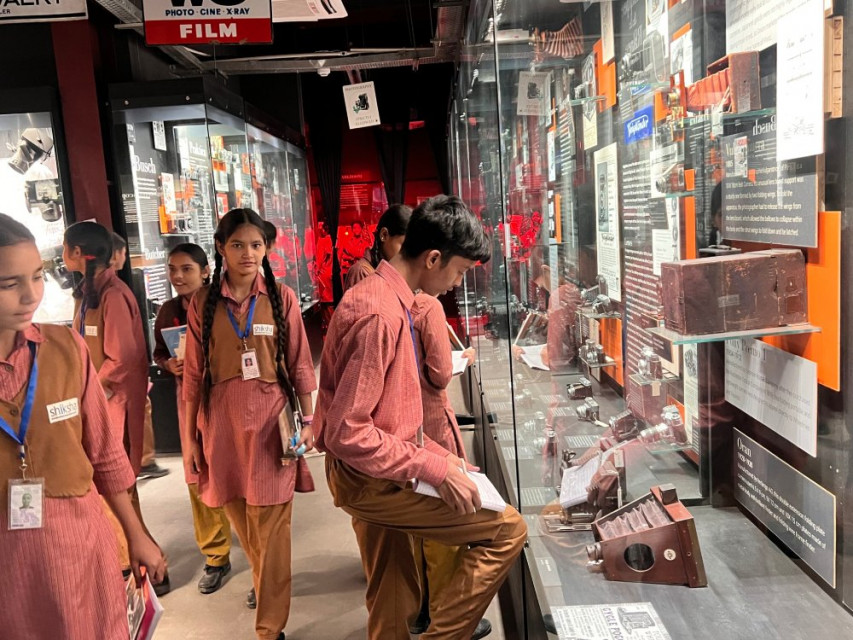 Guided Gallery Tours